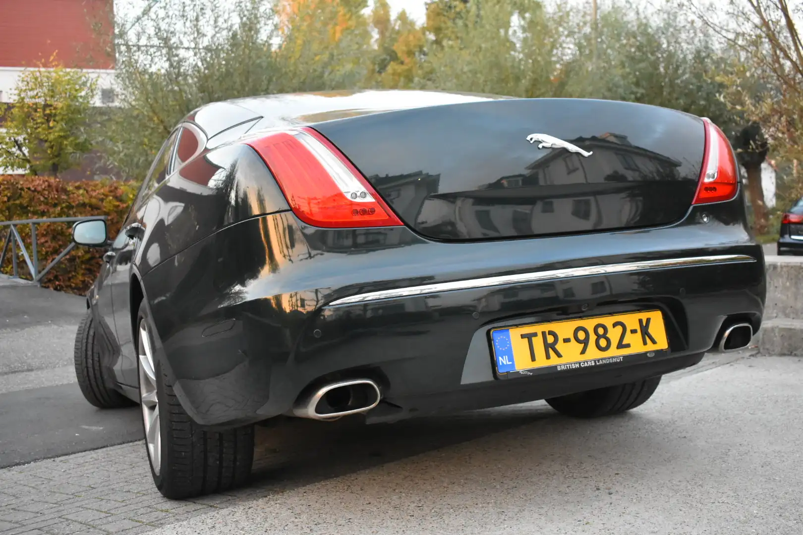Jaguar XJ 3.0 V6D Portfolio Groen - 2