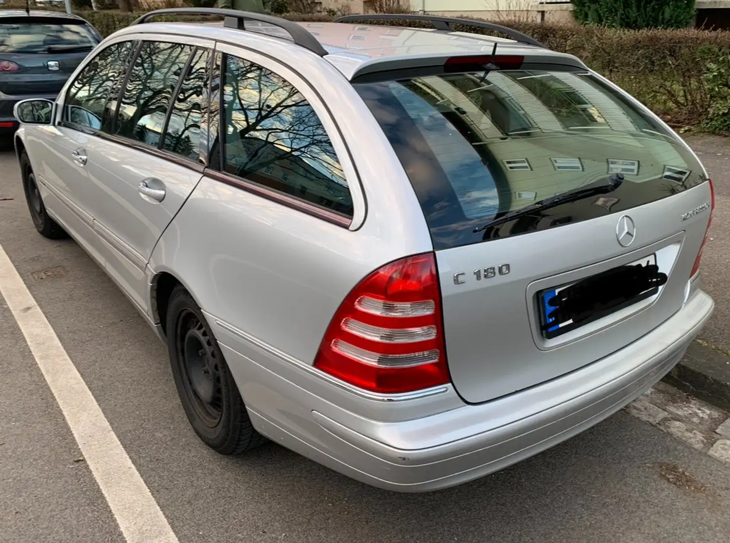 Mercedes-Benz C 180 C-Klasse T Kompressor Elegance Gümüş rengi - 2