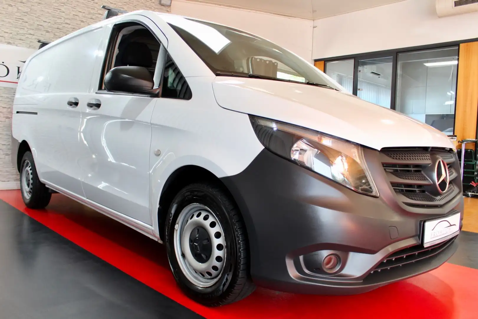 Mercedes-Benz Vito Kasten 114 CDI PRO FWD LANG 1HD·CAM·CARPLAY Blanc - 1