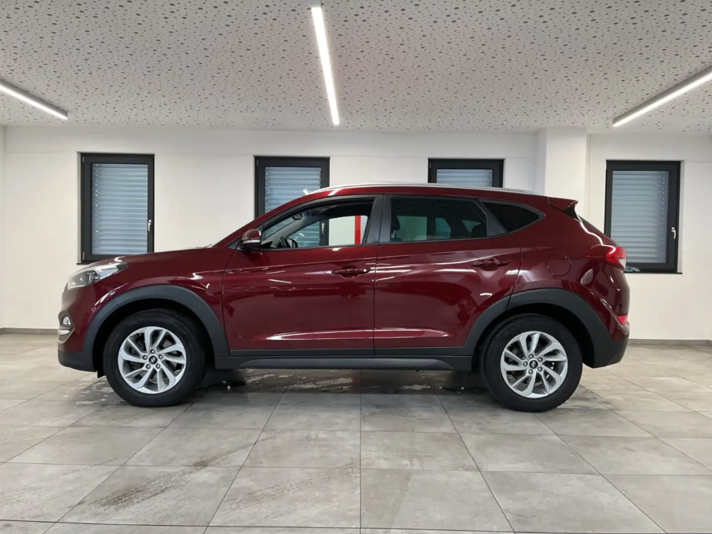 Hyundai TUCSON 1.6 GDI Comfort Plus Stand Hzg Kamera Tempomat Rouge - 2