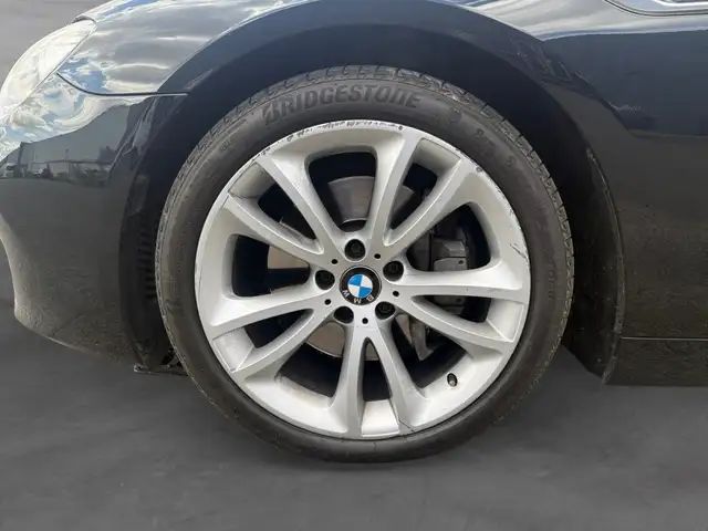 BMW 6 Series view 15
