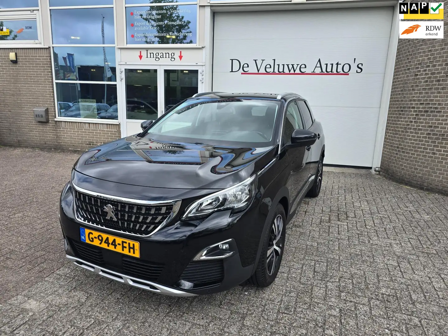 Peugeot 3008 1.2 PureTech Crossway Apple Navi Trekhaak Nero - 1