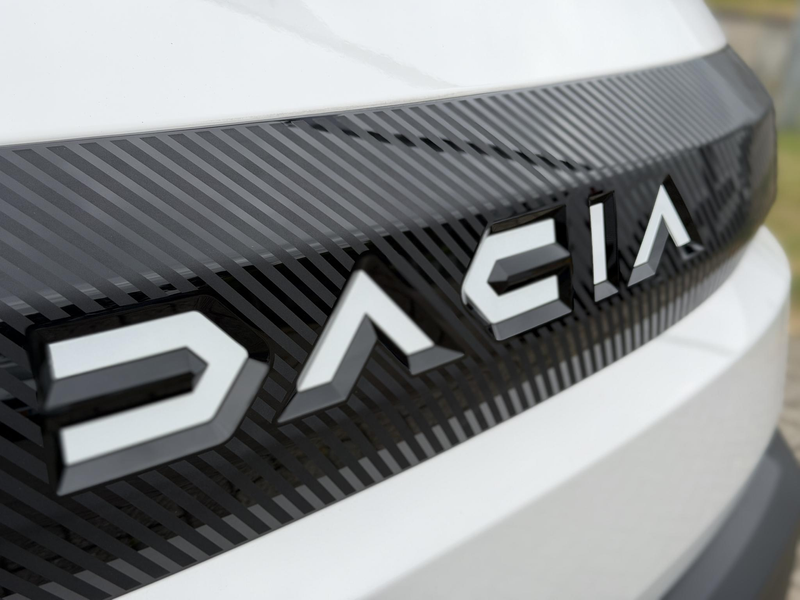 Dacia Spring Essential 27 kWh Nieuw! Ongebruikt! — photo 11