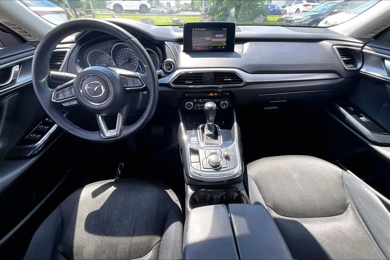 Mazda CX-9 photo Mazda CX-9