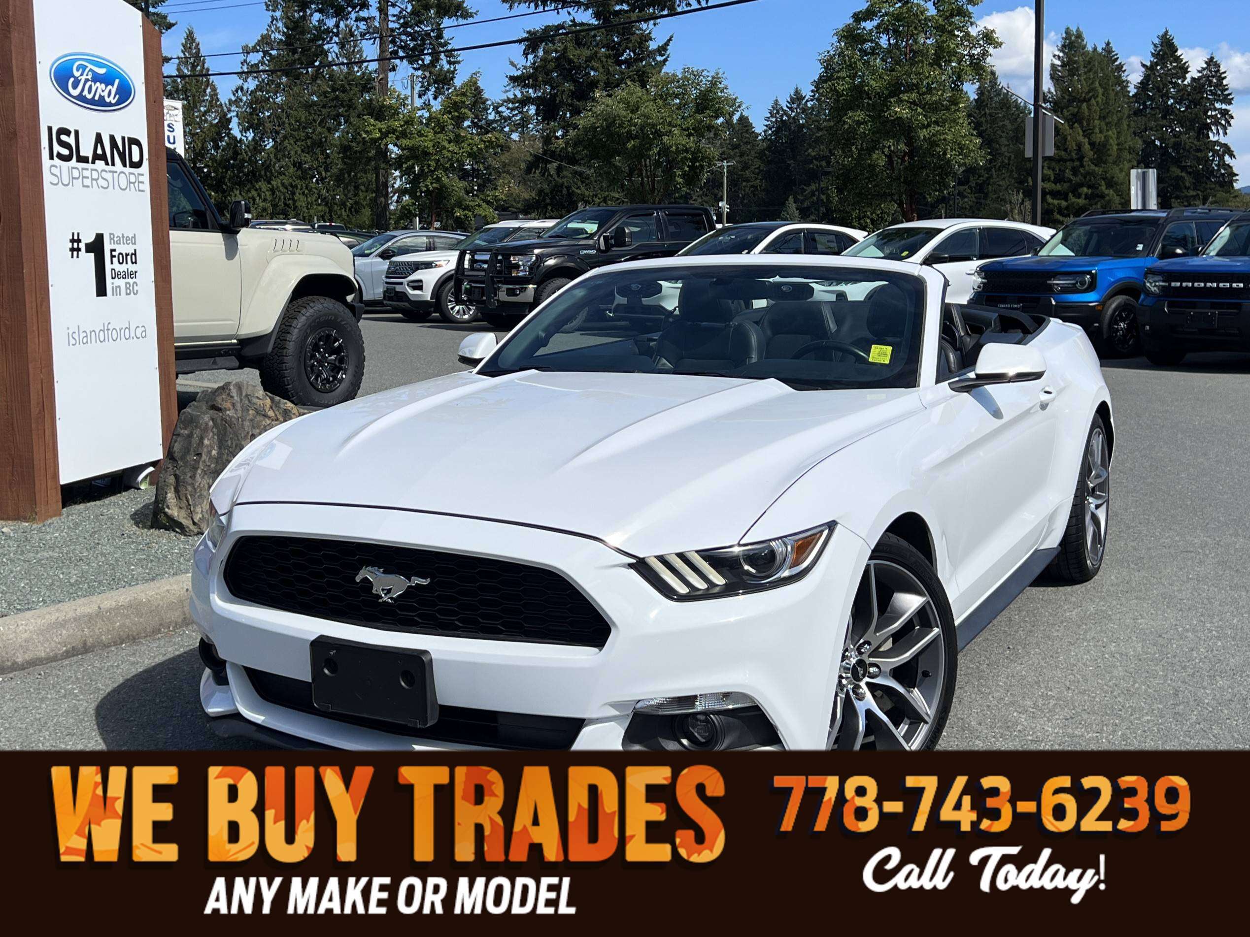 White 2017 Ford Mustang Convertible Rear-Wheel Drive Automatic