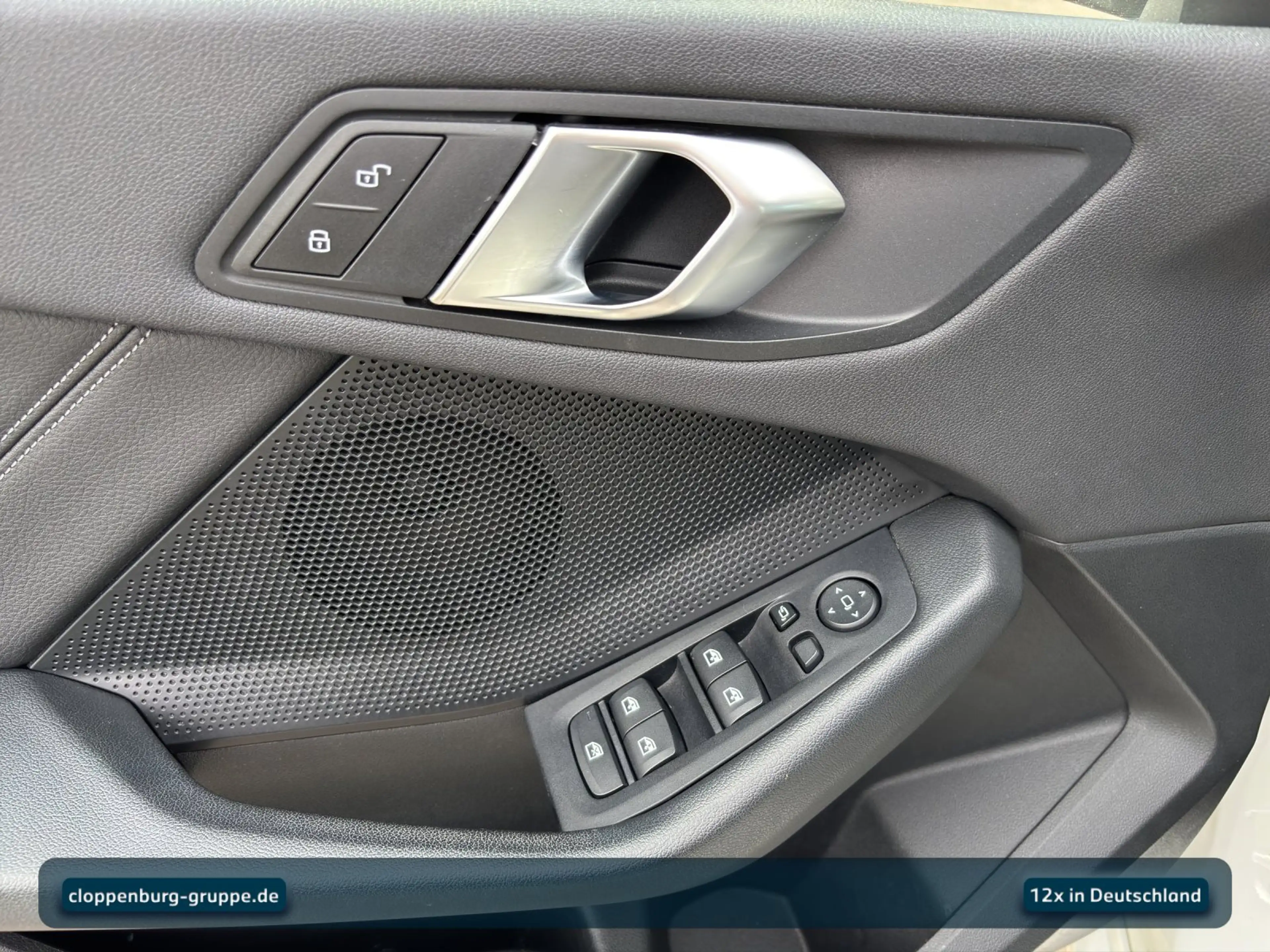 BMW 118 i Advantage Navi+SHZ+KeyGO+HiFi+Spurass.+Ambi — photo 17