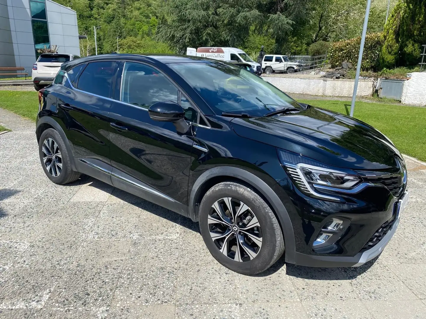 Renault Captur Full Hybrid E-Tech 145 CV Equilibre Nero - 1