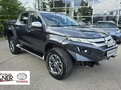 Mitsubishi L200 Top Doppelkabine 4WD