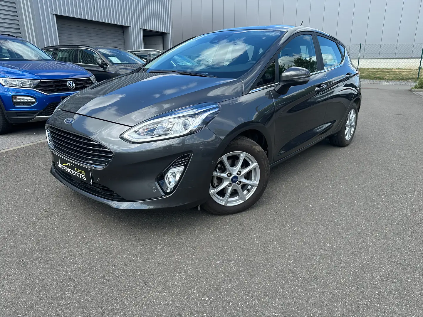 Ford Fiesta Fiesta 1.0 benzine "TITANIUM" AUTOMAAT, Carplay Gris - 1