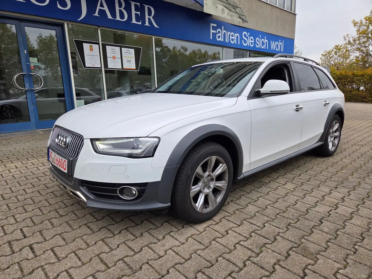 Audi A4 allroad quattro 8xALU 2.HD SHZ XENON PDC Weiß - 1