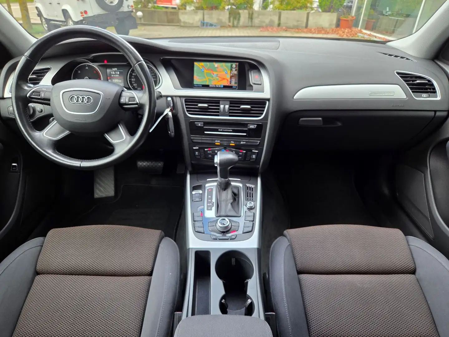 Audi A4 allroad quattro 8xALU 2.HD SHZ XENON PDC Blanc - 2