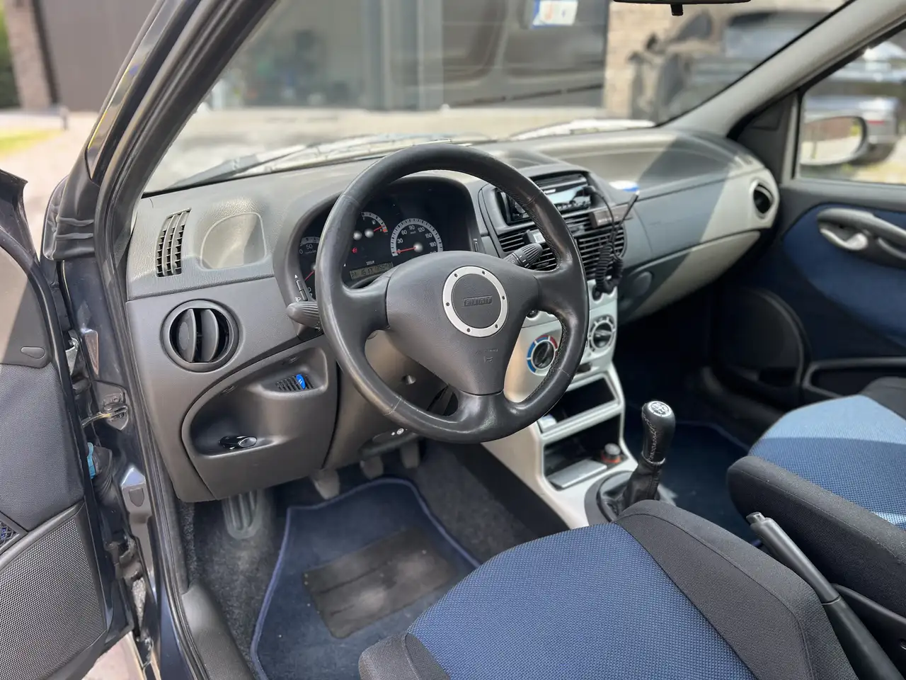 Fiat Punto 1.8i 16v HGT, foto 12