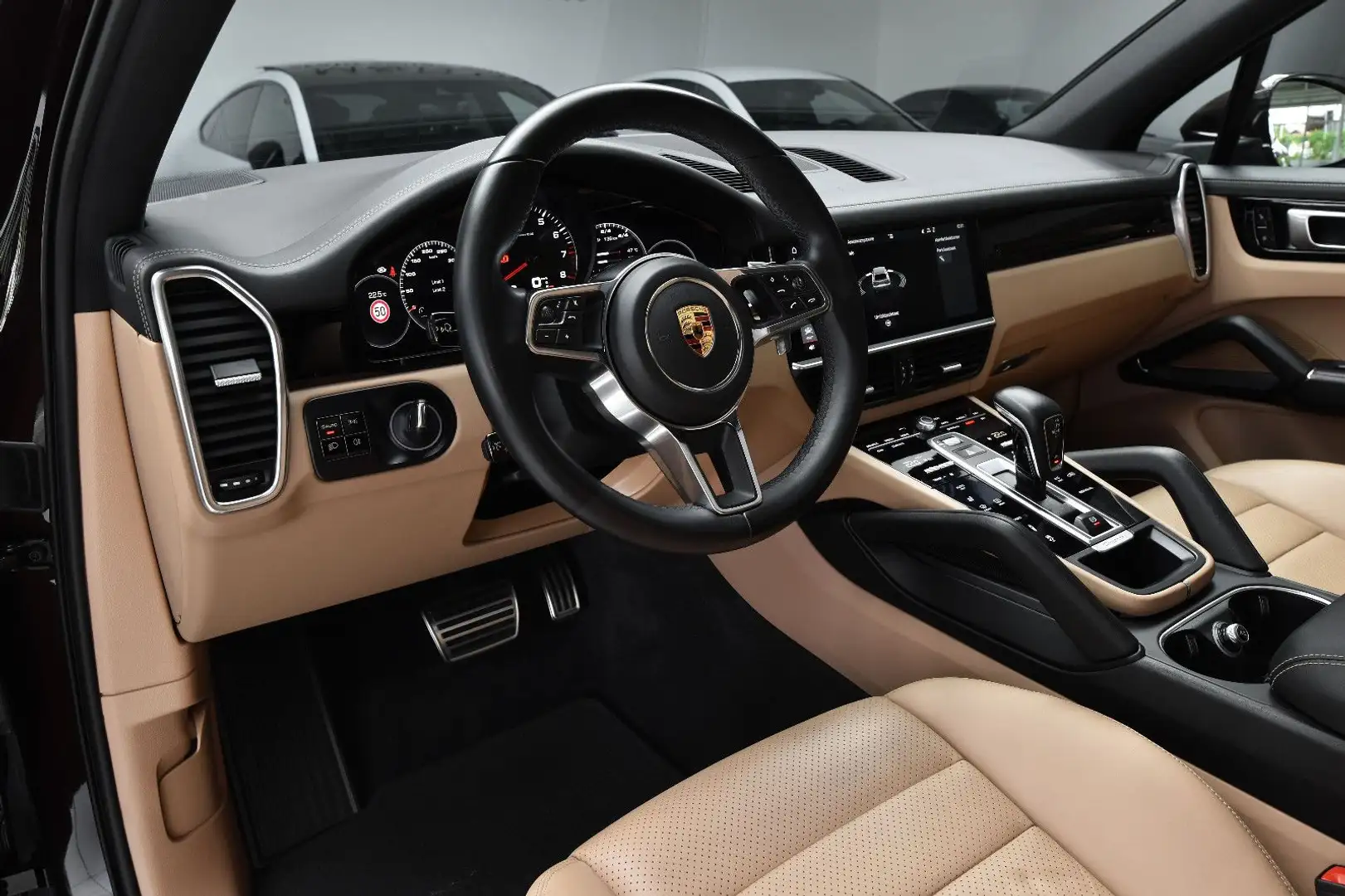 Porsche Cayenne S *BOSE* Pano* Softclose* AHK* Braun - 2