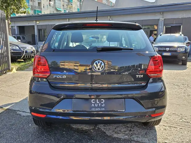 Volkswagen Polo view 5