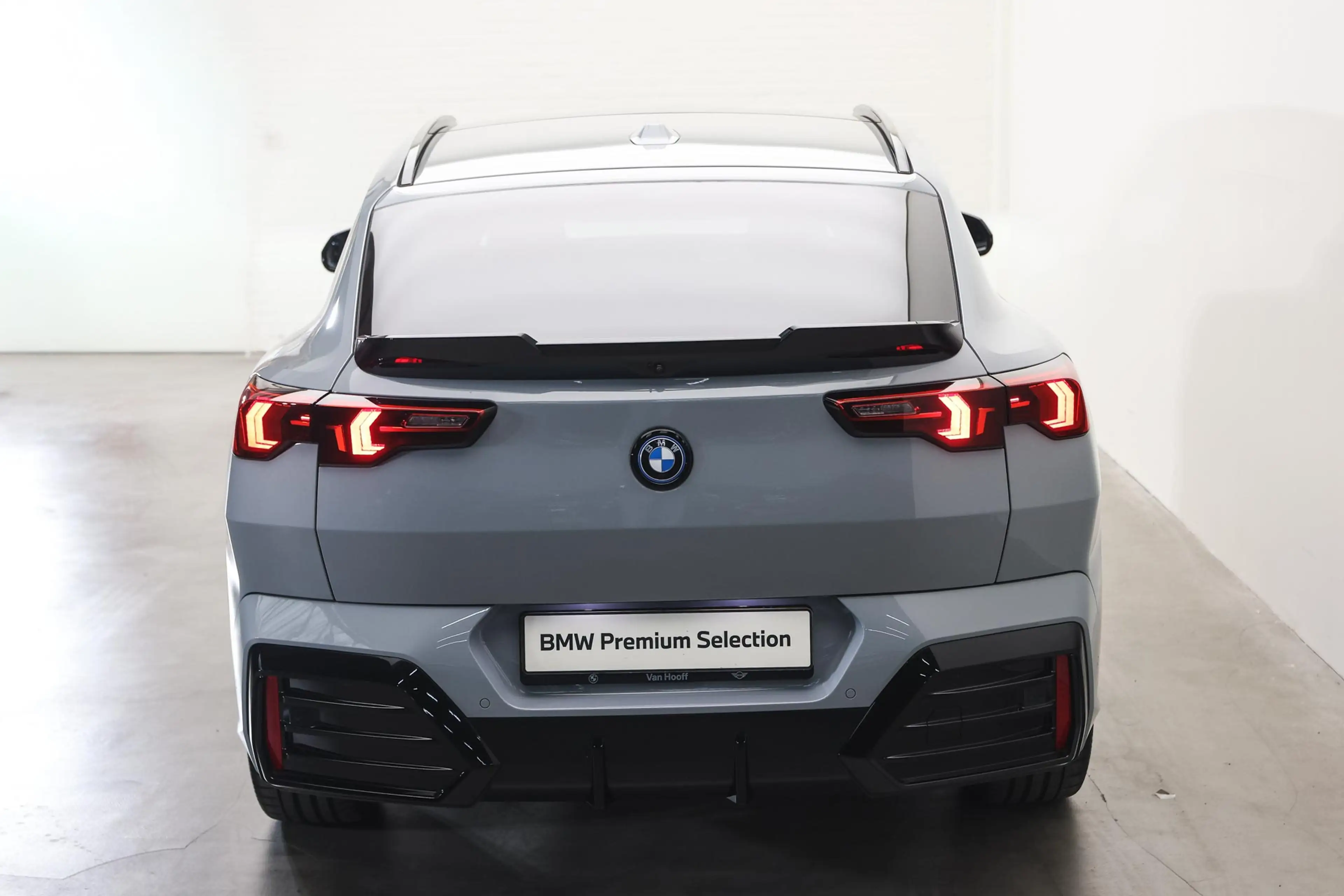 BMW iX2 xDrive30 M Sport / Panoramadak / Sportstoelen / He — photo 6