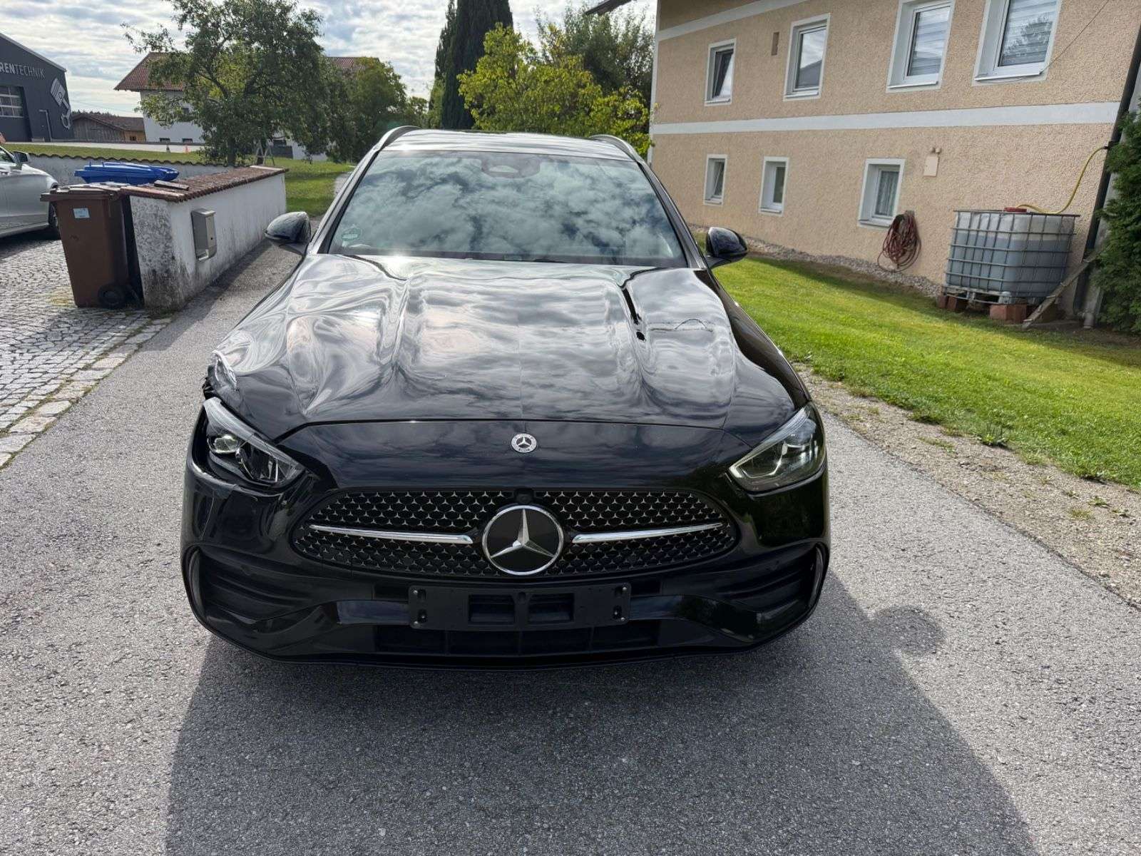 Mercedes-Benz C 220