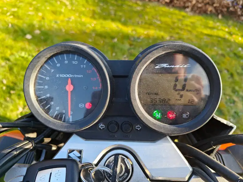 Suzuki Bandit 650 - foto 4