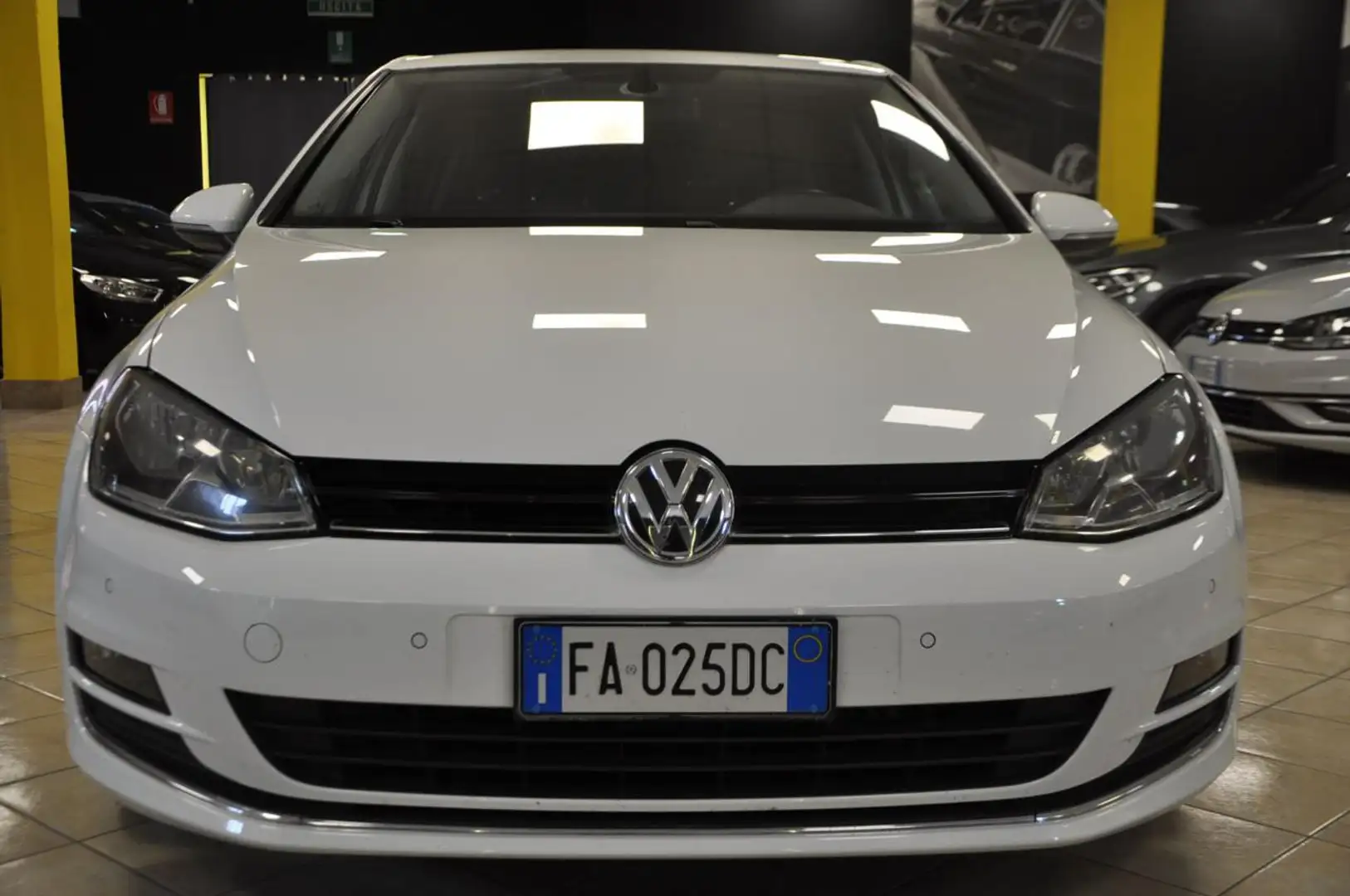 Volkswagen Golf 1.6 TDI 110 CV DSG 5p.*NAVI/PDC/PELLE* Argento - 2