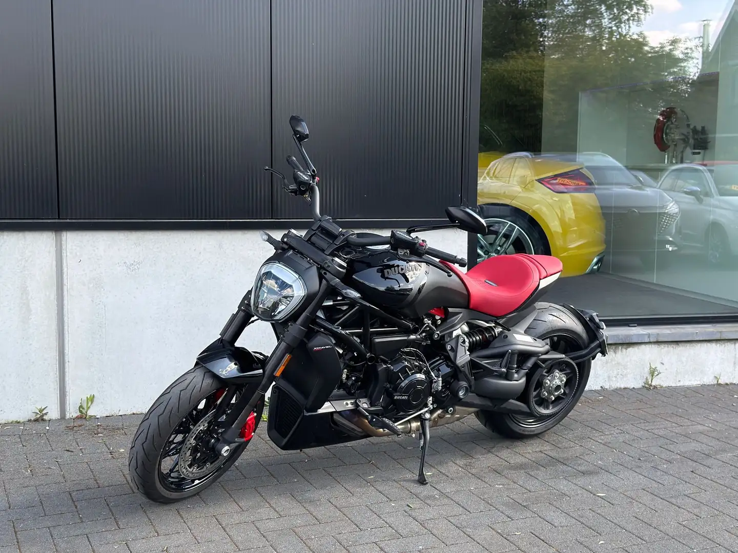 Ducati XDiavel 1.3cc 100pk Special serie  " NERA" Nieuw 20km Noir - 2