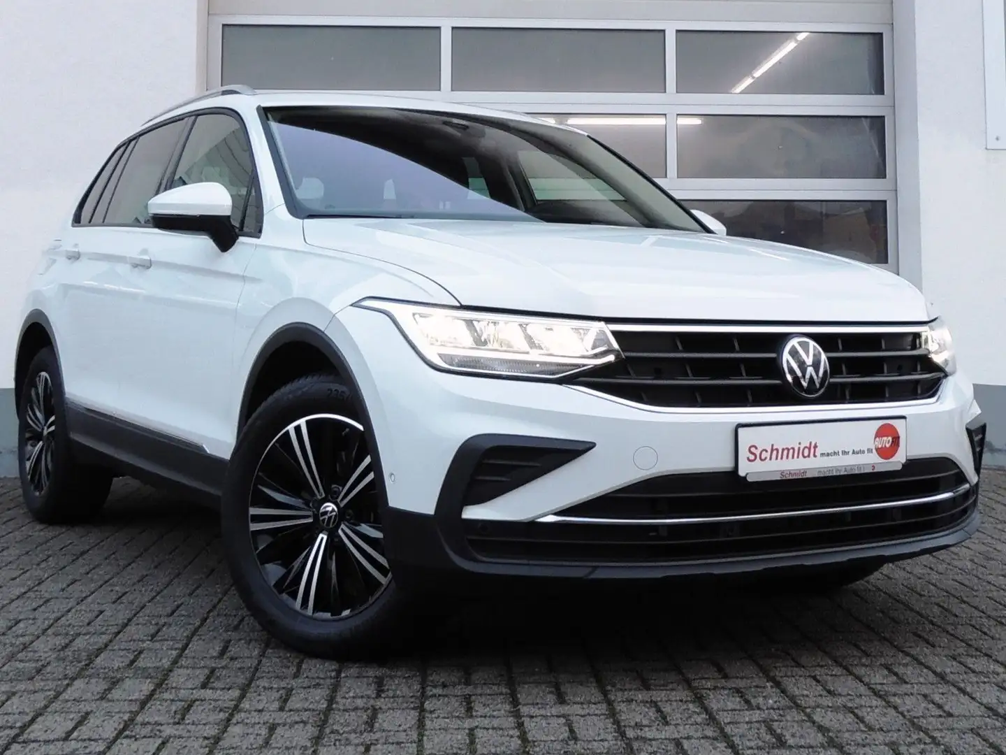 Volkswagen Tiguan Active Frontscheibenheizung AUTOGAS Biały - 2