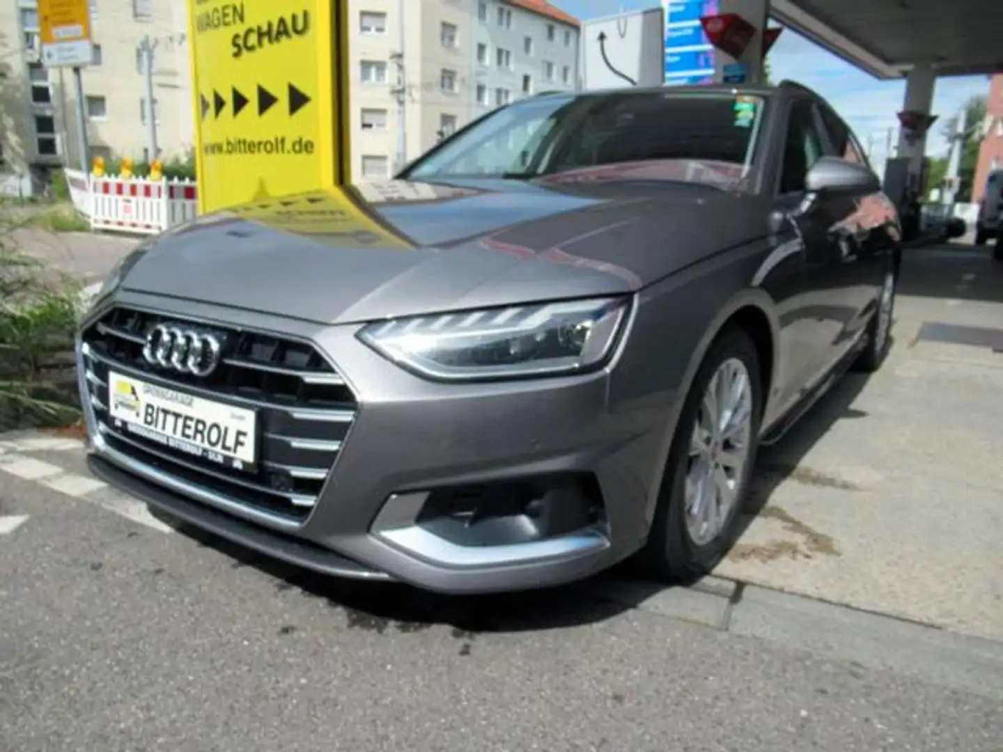 Audi A4 Avant 30TDI Advanced S Tron Navi+/SHZ/ACC/PDC Grau - 2
