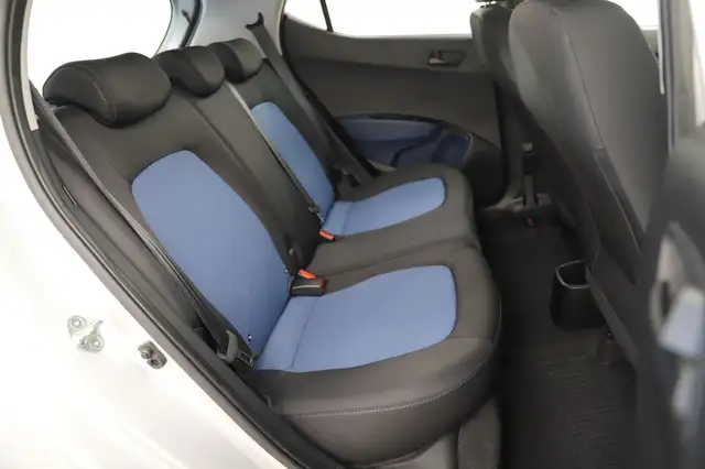Hyundai I10 view 12