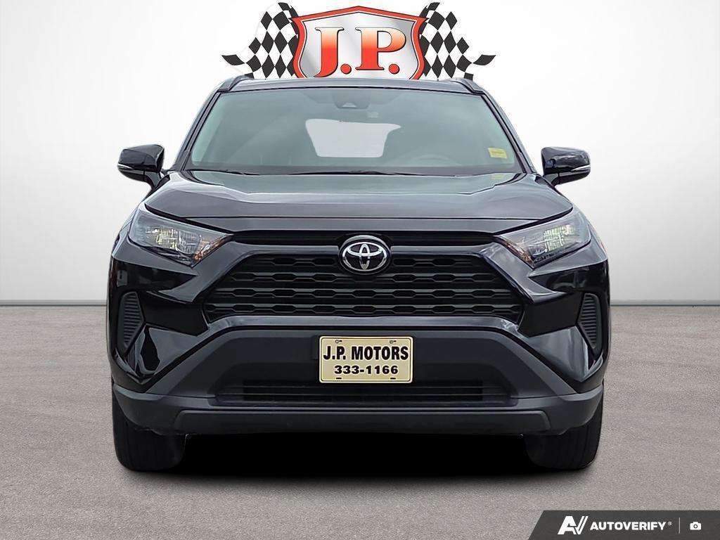 2025 Toyota RAV4 LE Apple CarPlay & Android Auto  Built-In Wi-Fi H — снимка 1