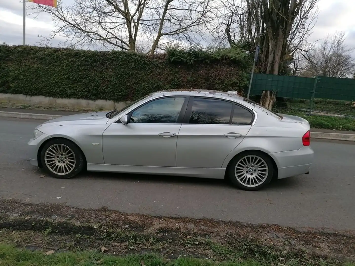 BMW 325 325i.A..Achsproblem!!!..Tü4.26.Klima-Leder Grau - 1