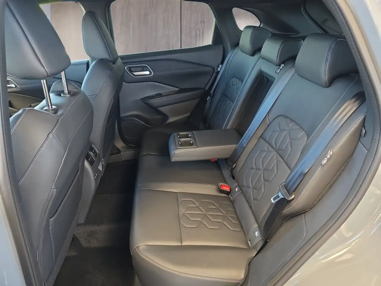 Nissan Qashqai Tekna 1,3 DIG-T 19*Alu/Pano/Leder/Head-Up **, миниатюра 15