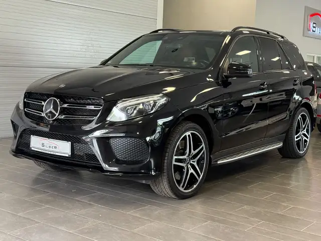 Mercedes-Benz GLE 43 AMG Night/HUD/Pano/360/Memory/21