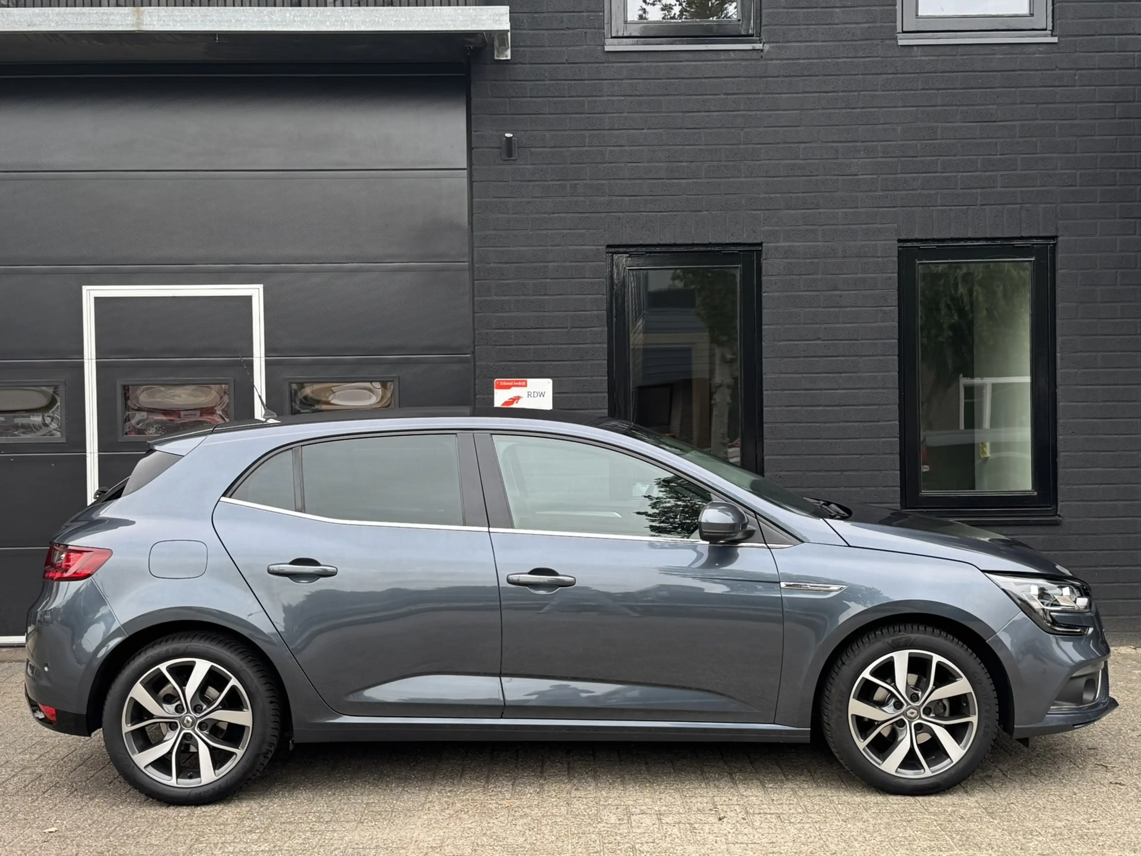 Renault Megane 1.2 TCe Bose - Veel opties - Compleet onderhouden — photo 12