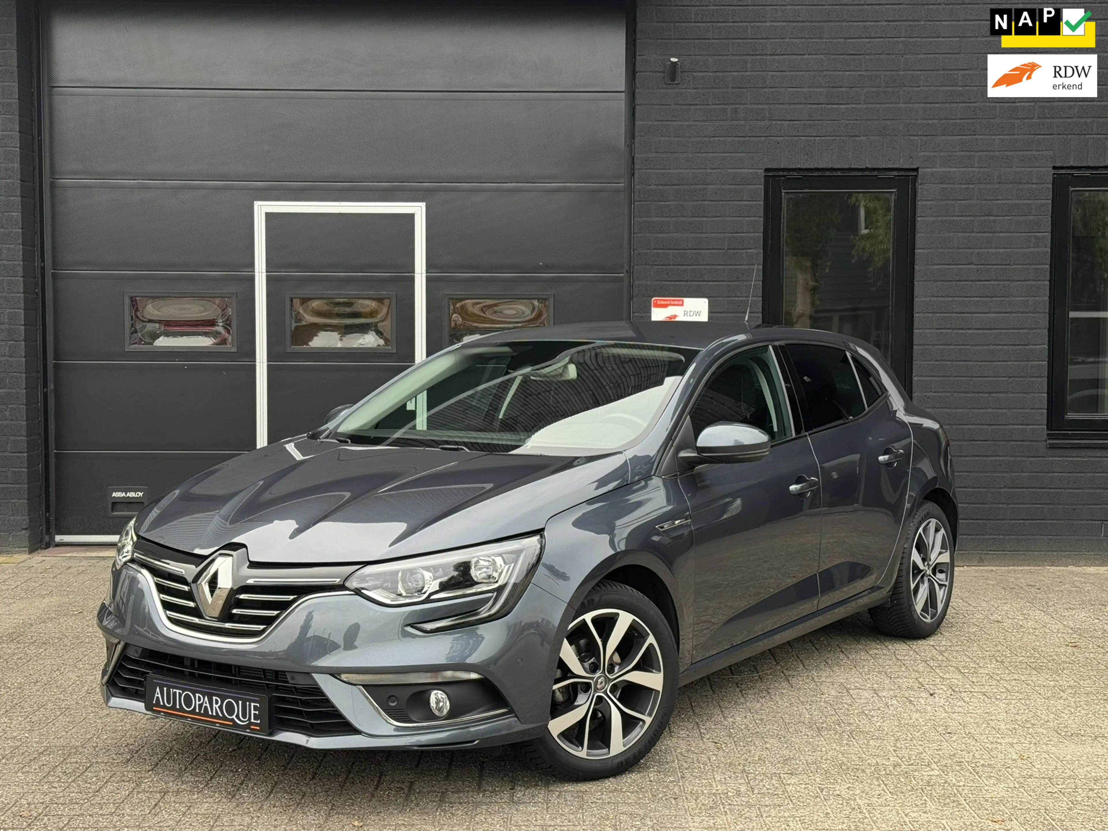 Renault Megane 1.2 TCe Bose - Veel opties - Compleet onderhouden