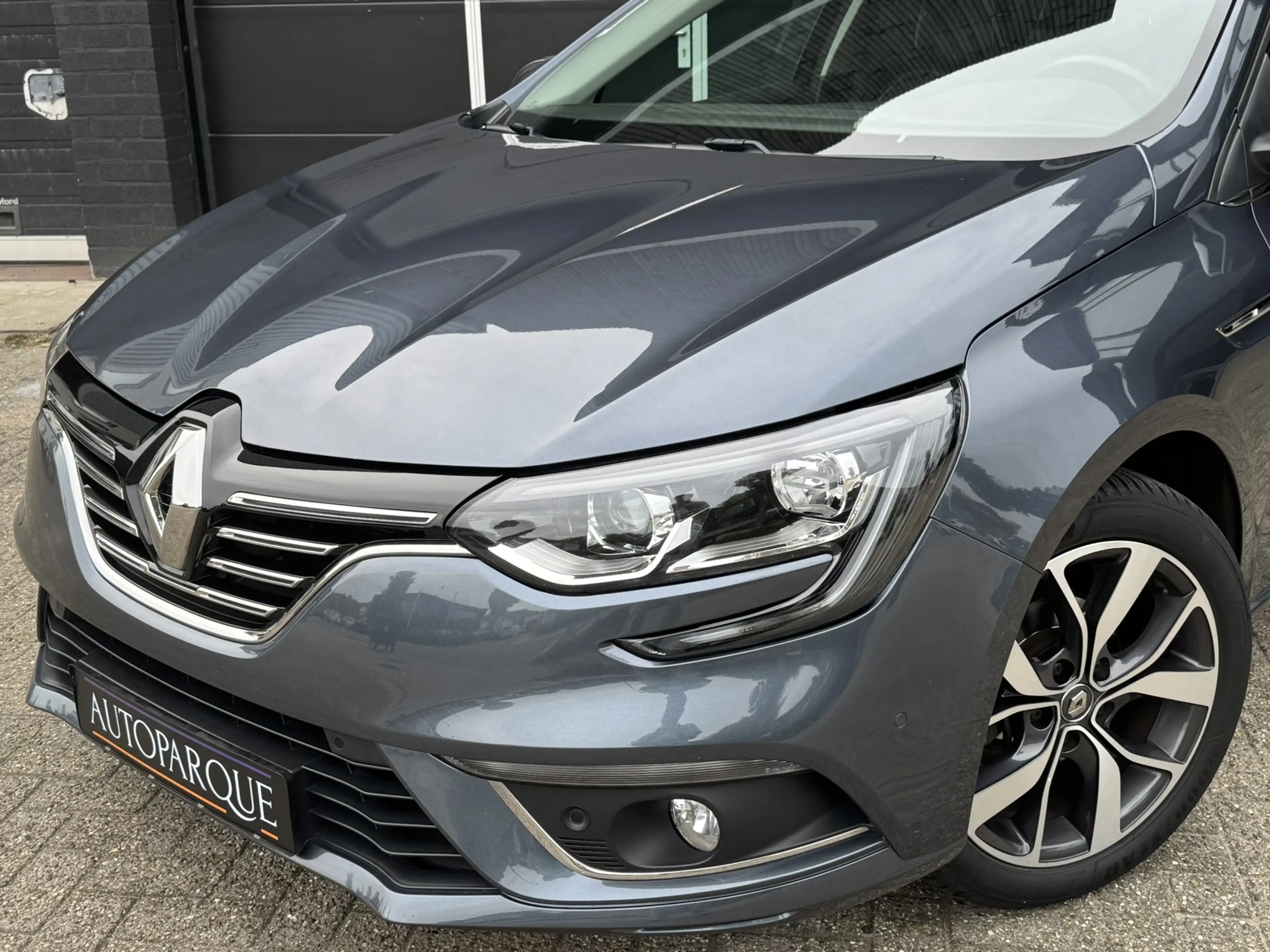 Renault Megane 1.2 TCe Bose - Veel opties - Compleet onderhouden — photo 6