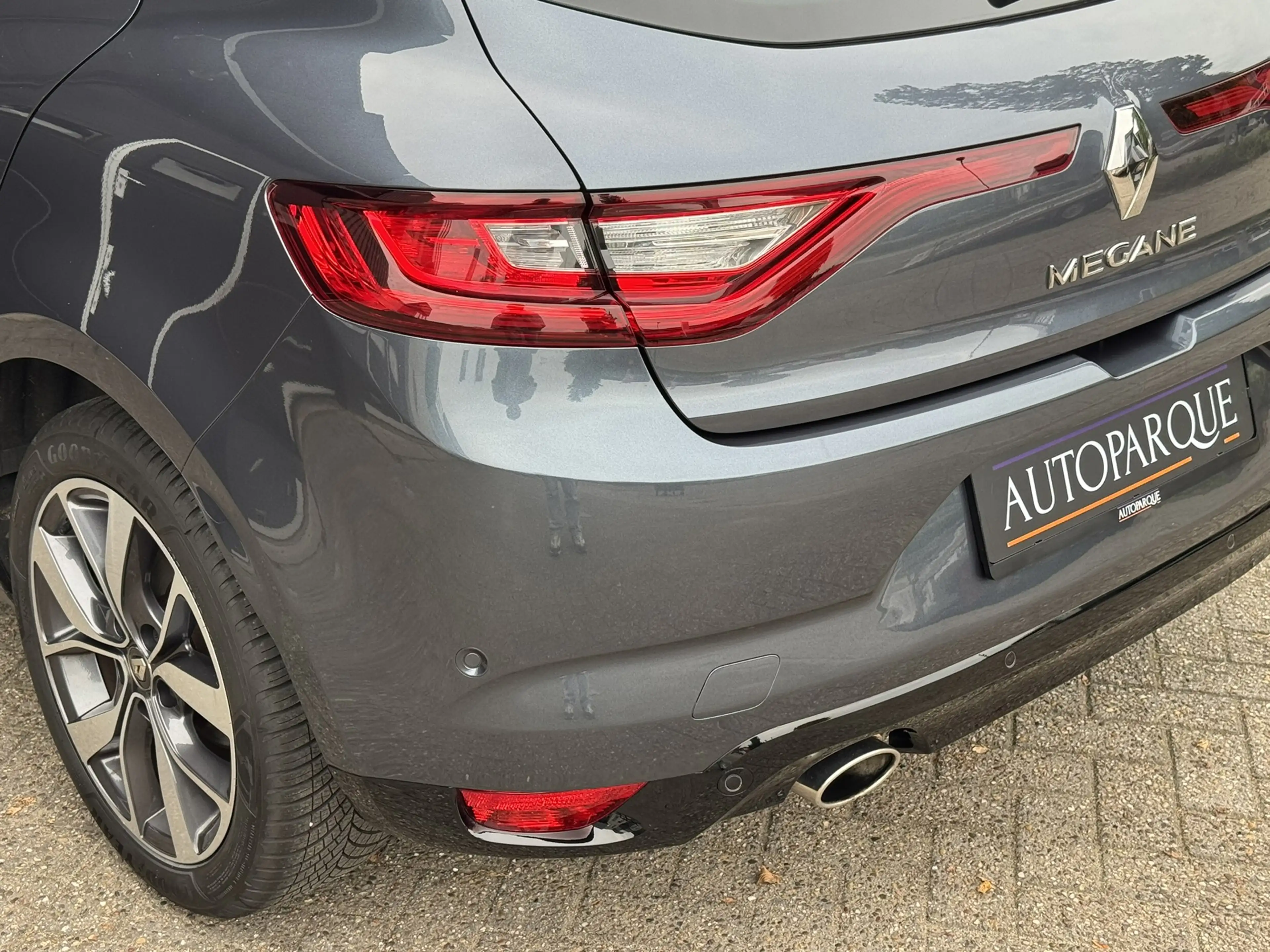 Renault Megane 1.2 TCe Bose - Veel opties - Compleet onderhouden — photo 11