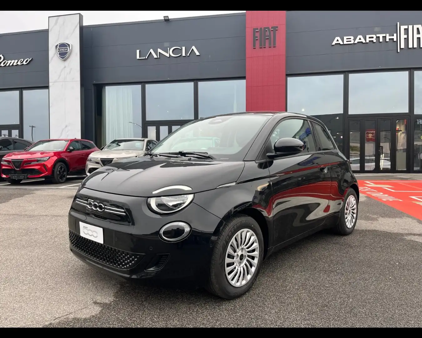 Fiat 500e 42 kWh Entry Pack Tech Nero - 1