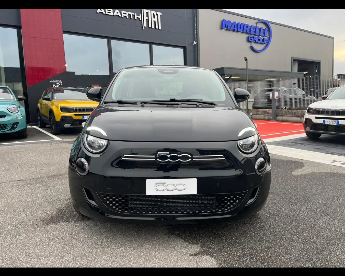 Fiat 500e 42 kWh Entry Pack Tech Nero - 2