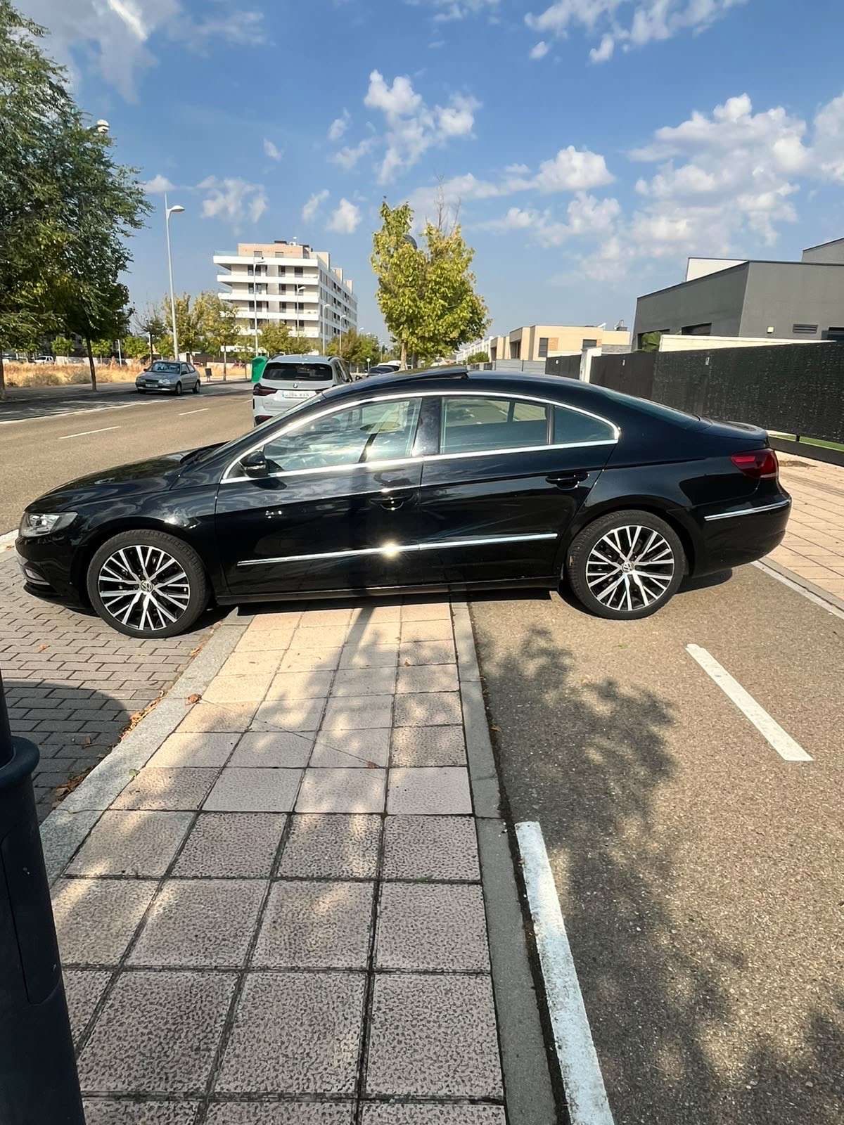 Volkswagen Passat CC 2.0TDI BMT Advance - foto 1