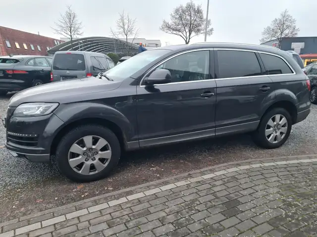 Audi Q7 3.0 TDI quattro Business-Paket Navi Bi-Xenon