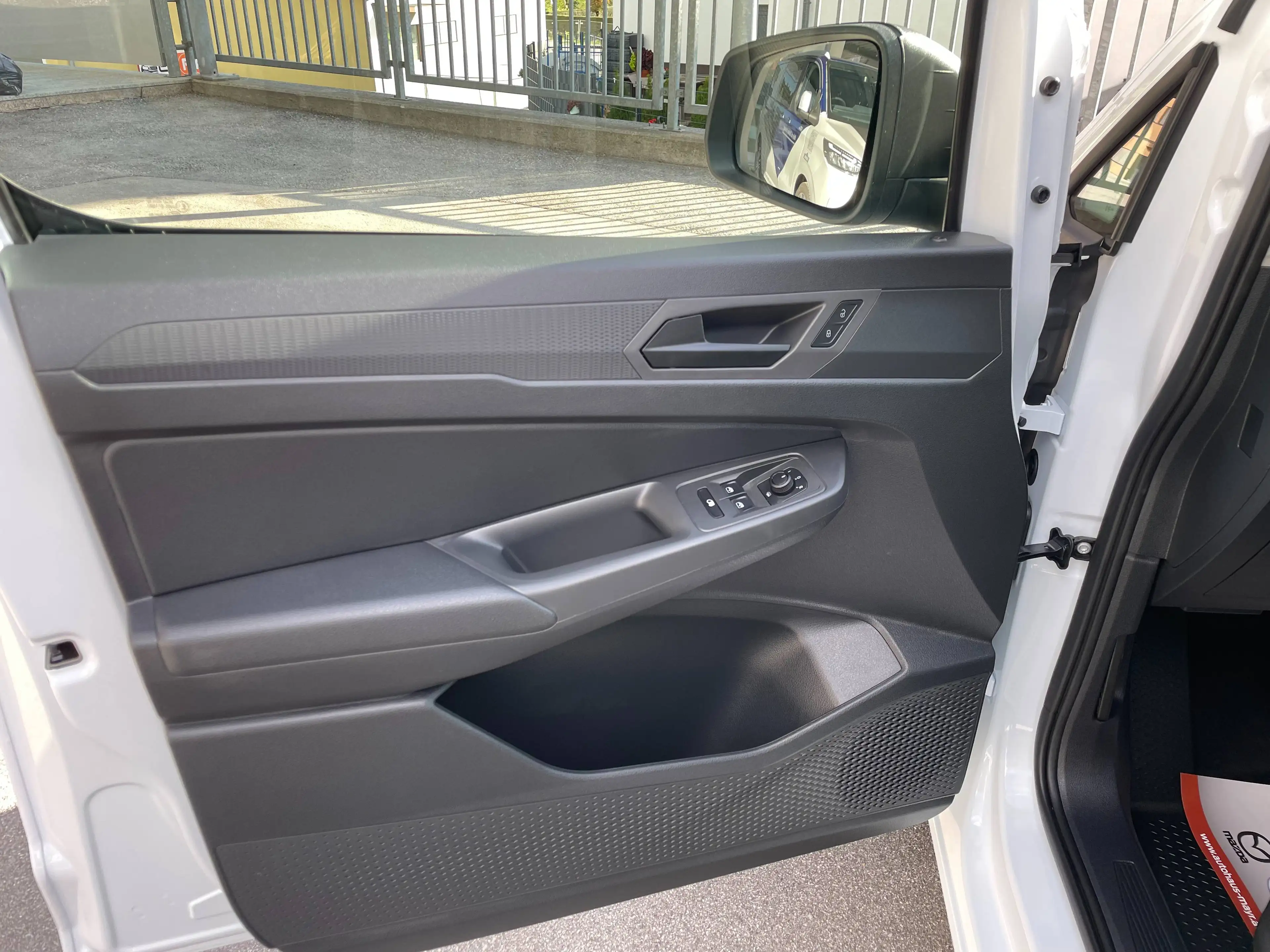 Ford Transit Connect Trend L2 Kasten — photo 10