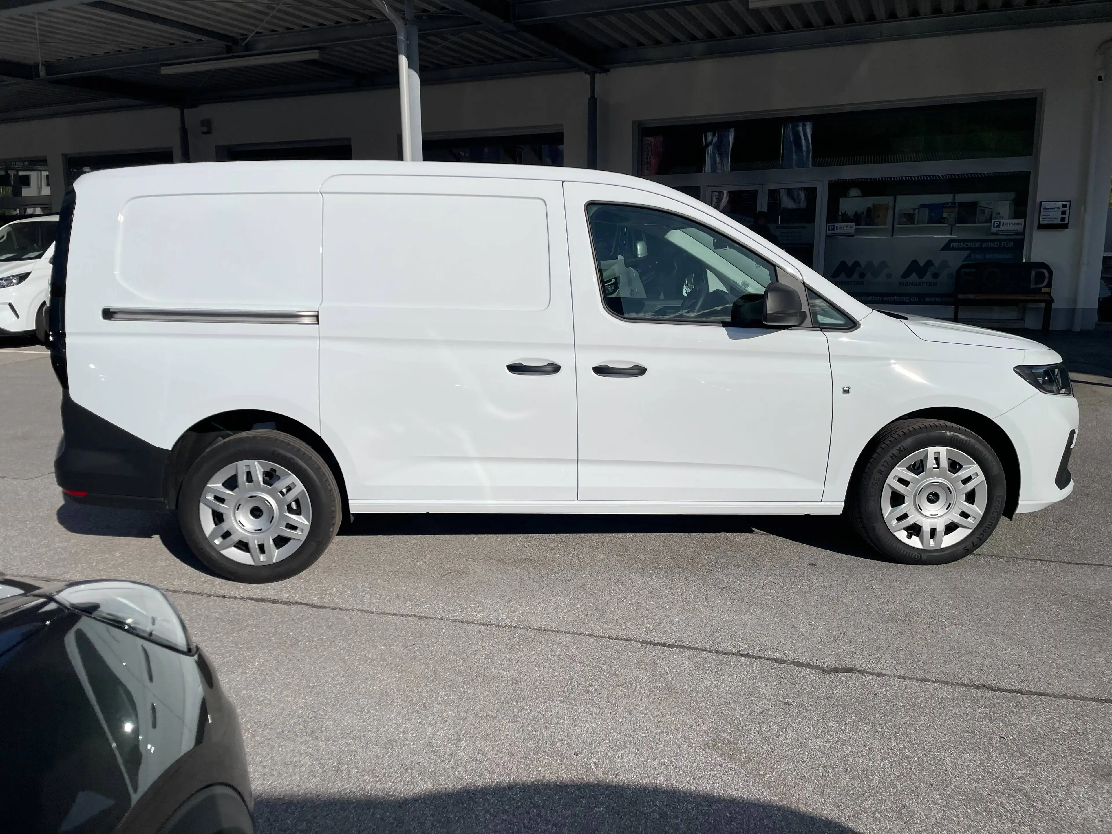 Ford Transit Connect Trend L2 Kasten — photo 6