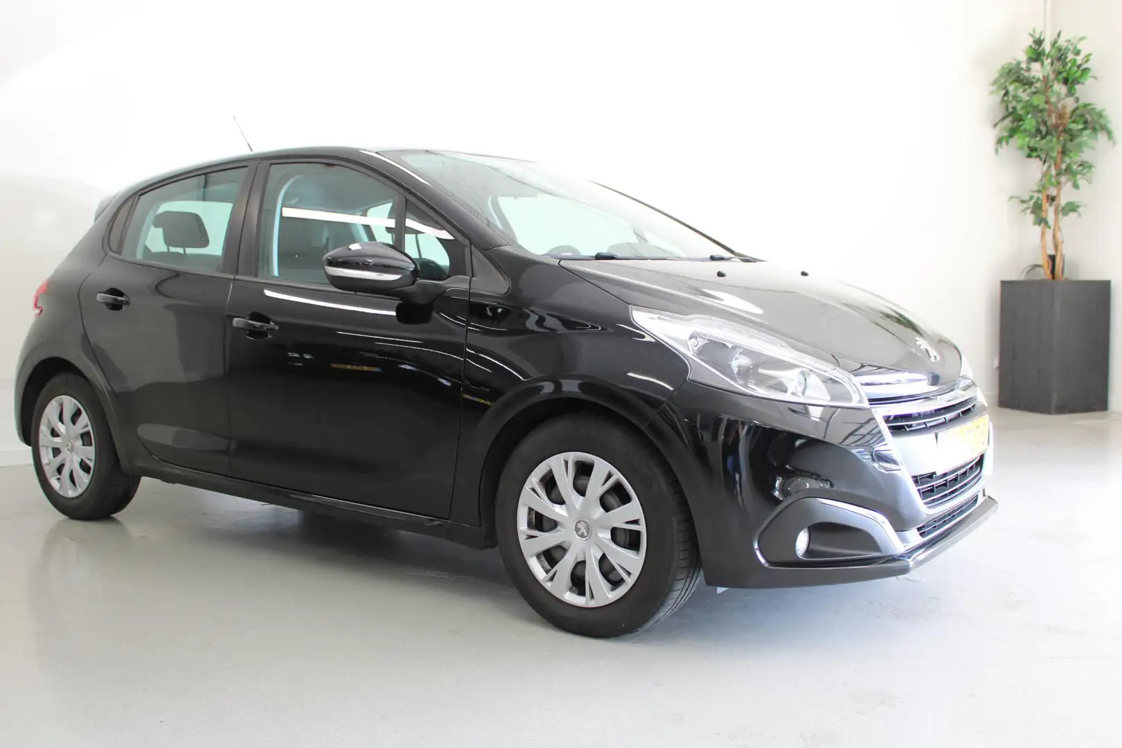 Peugeot 208 1.5 BlueHDi Blue Lease Active | NL-AUTO+N.A.P! | C Noir - 2