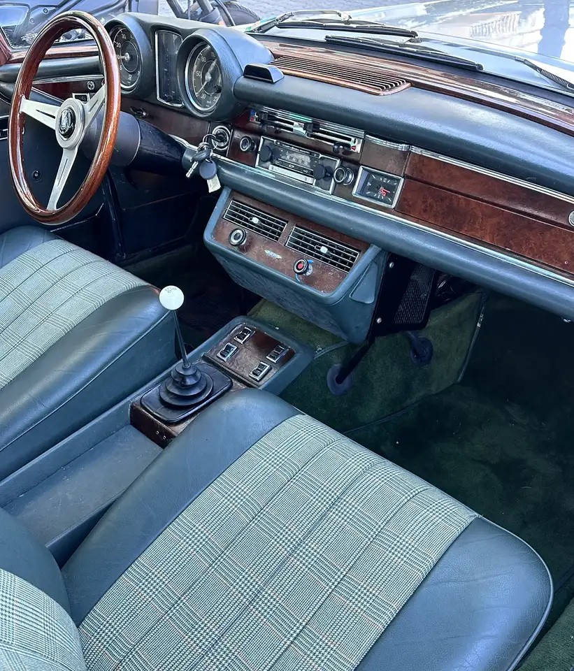 Mercedes-Benz 280 SE Coupe', foto 10