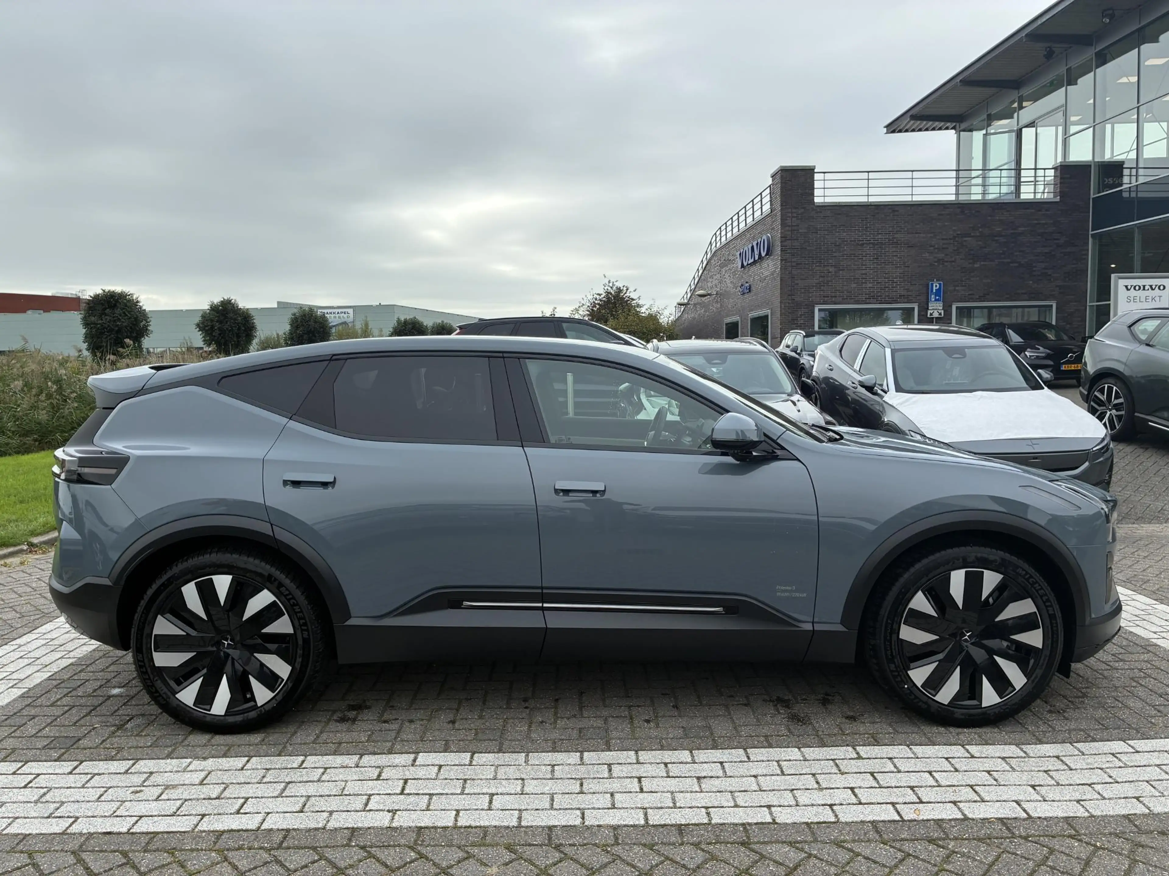 Polestar 3 Long range Single motor Pilot Plus 111 kWh |Nappa — photo 6