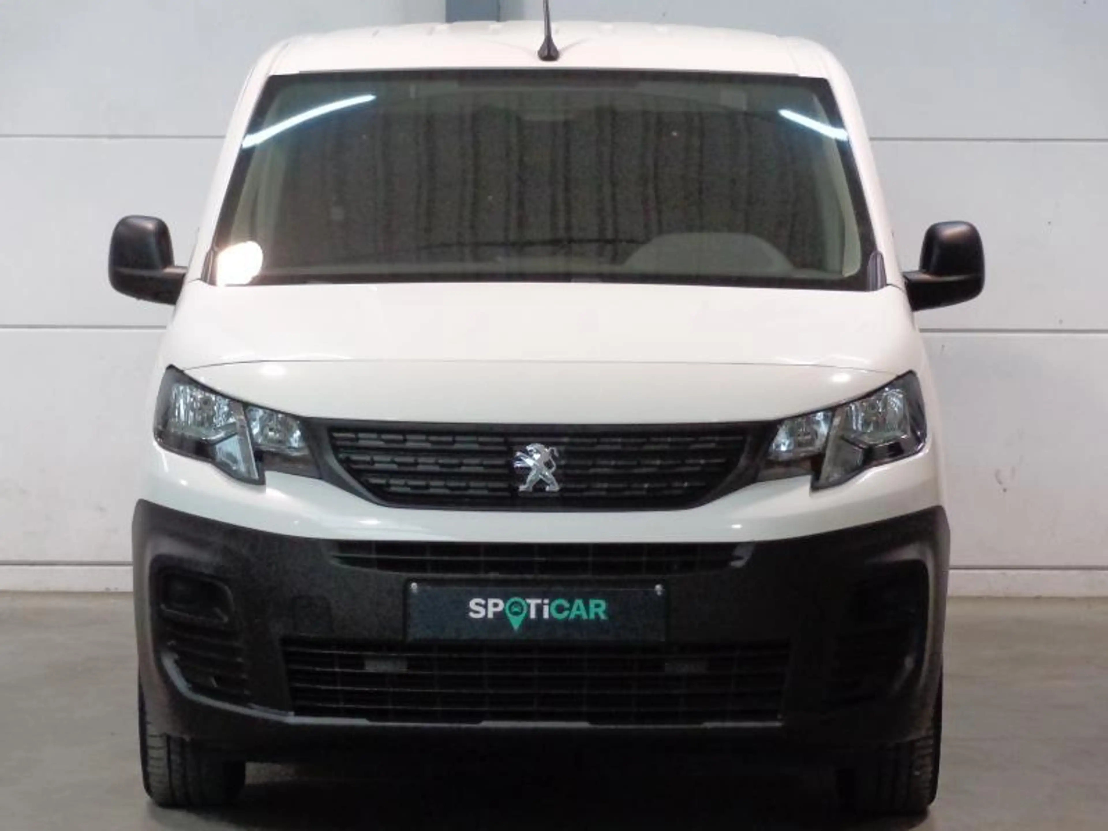 Peugeot Partner 1.5HDi 3Pl - Clim - Attelage — photo 5