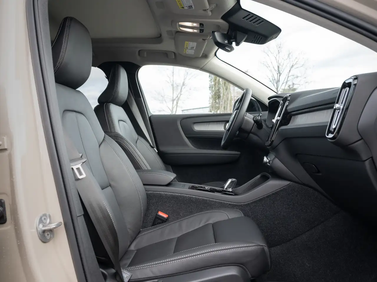 Volvo XC40 снимка Volvo XC40