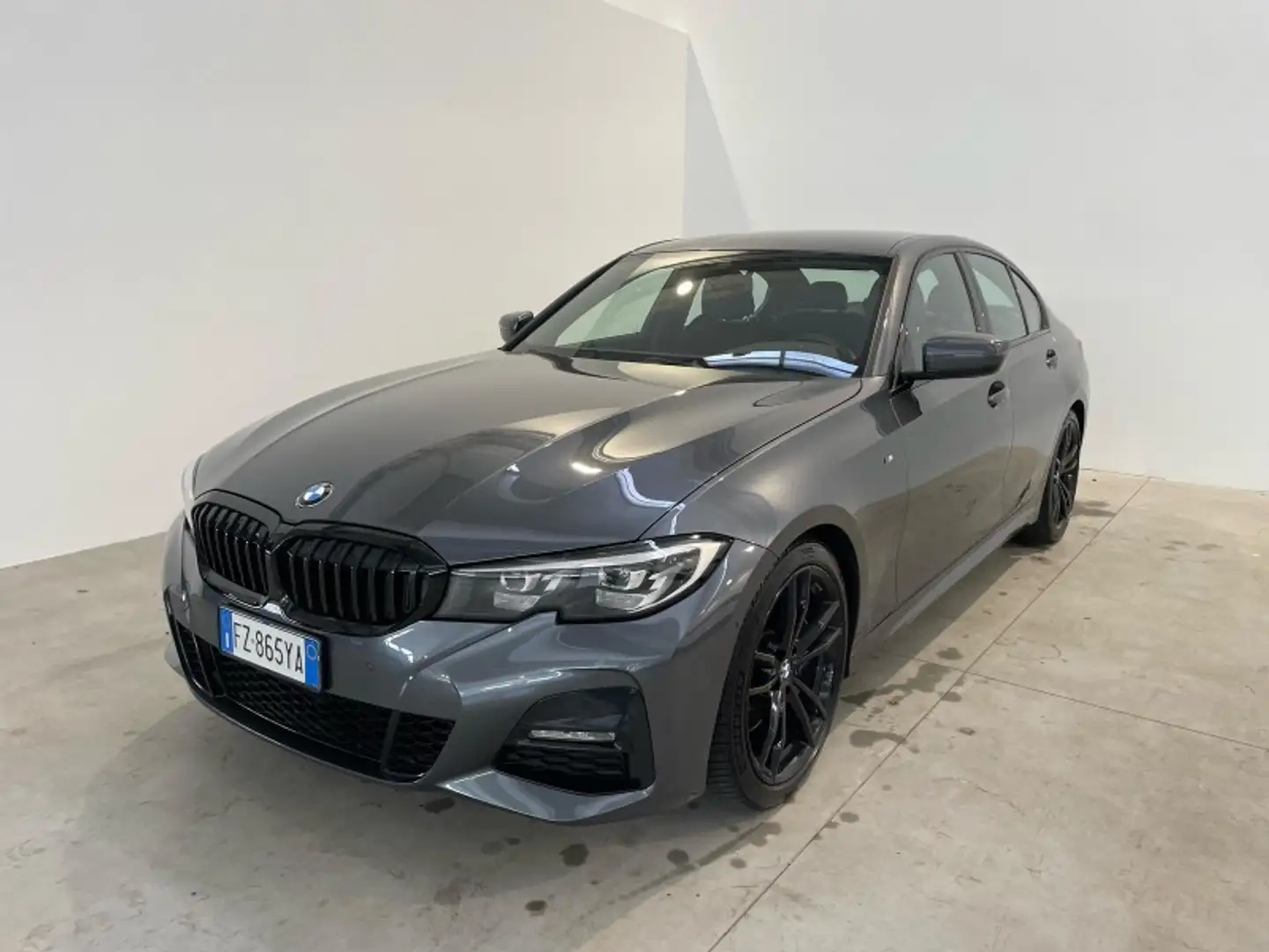 BMW 330 330d Msport auto - 1