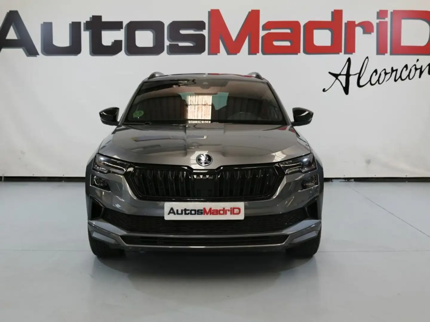 Skoda Karoq 2.0 TDI 110kW (150CV) DSG 4X4 Sportline Gris - 2