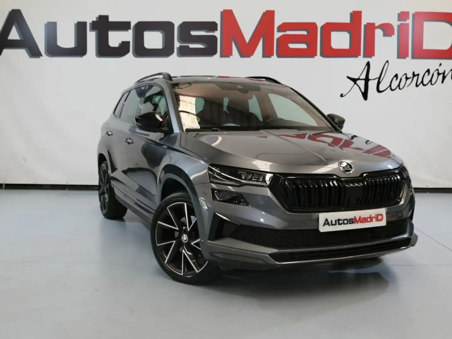 Skoda Karoq 2.0 TDI 110kW (150CV) DSG 4X4 Sportline Gris - 1