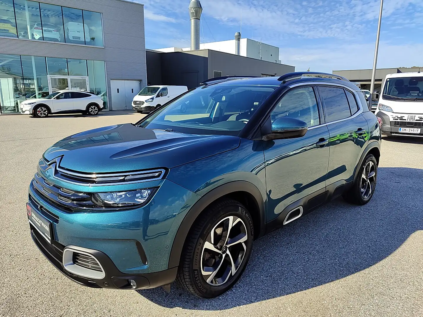 Citroen C5 Aircross BlueHDI 130 S&S Shine EAT8 Aut. Grün - 1