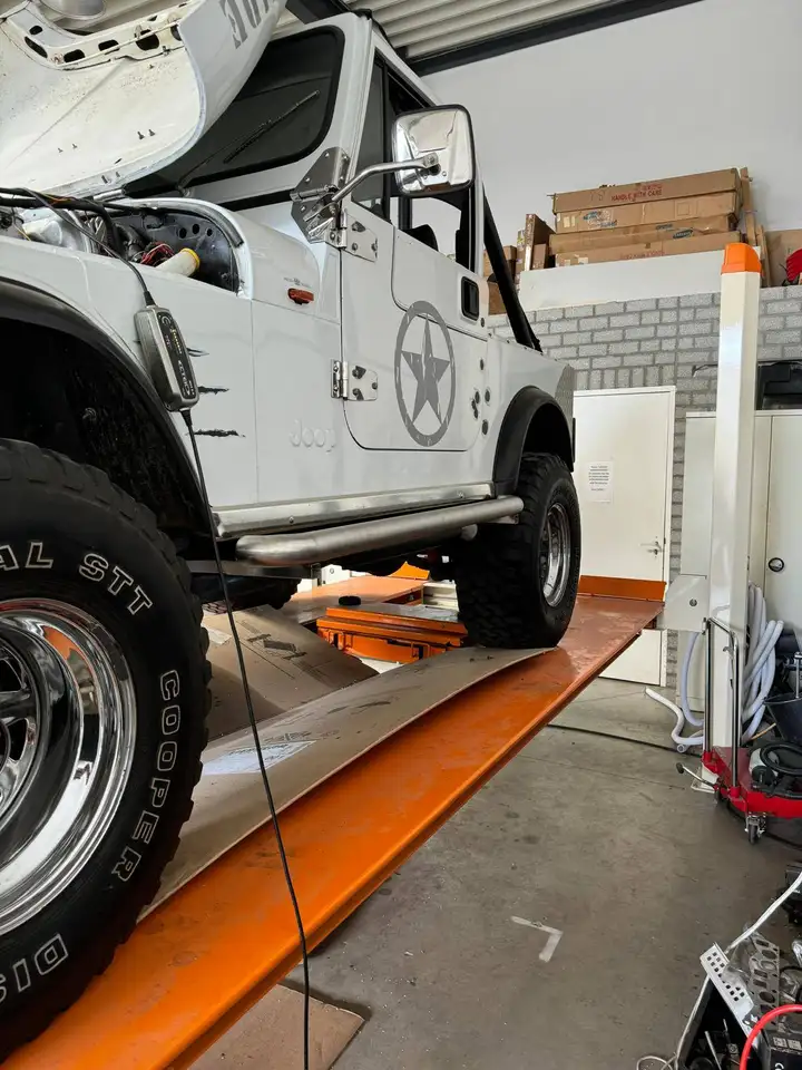 Jeep Renegade CJ-7 undefined, foto 2